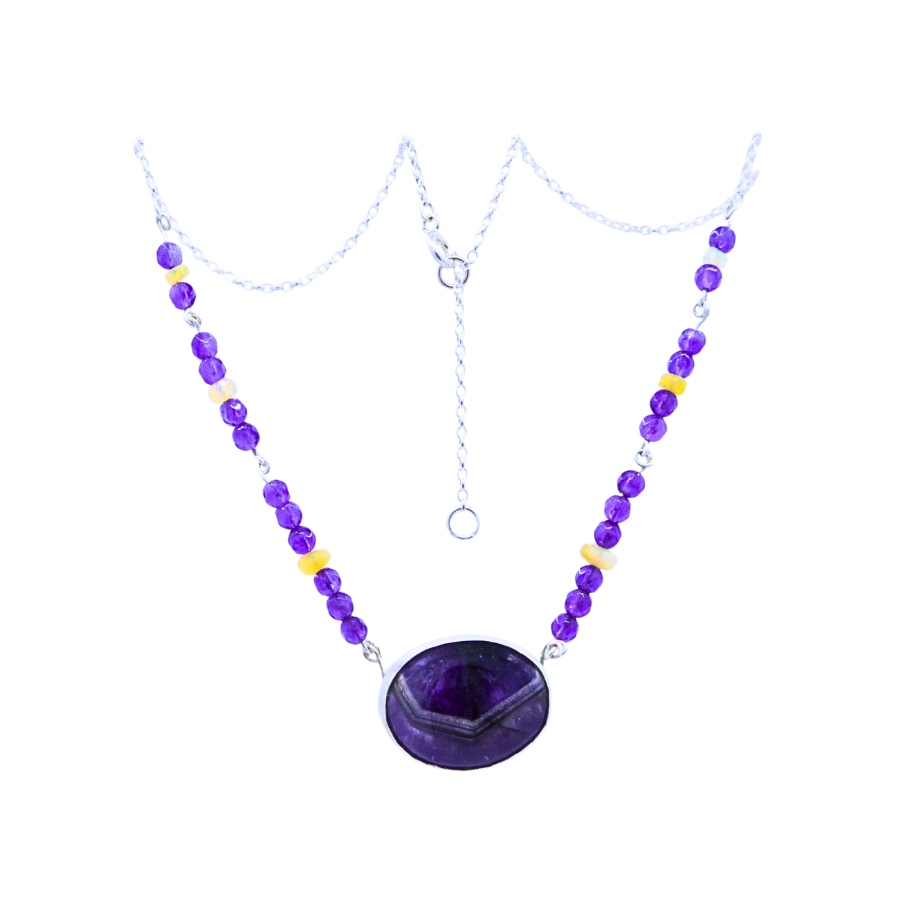 Chevron amethyst with amethyst beads short silver necklace