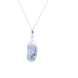 Baroque pearl silver pendant